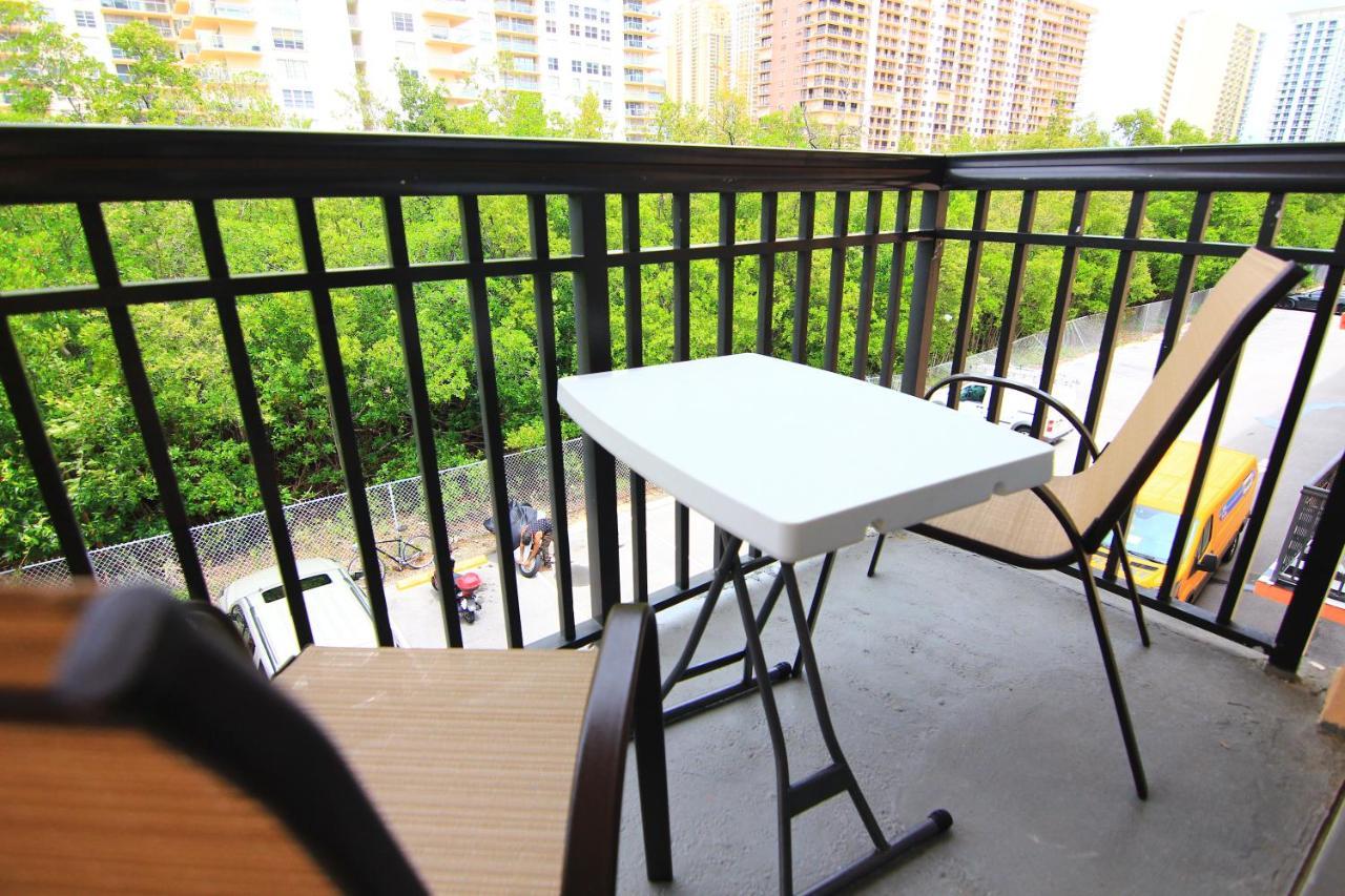 Sunny Isles * Sunny Isles Beach